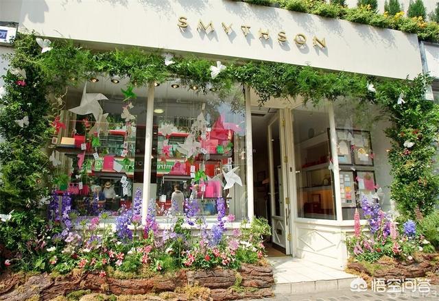 花店门口设计效果图（花店门口布置）